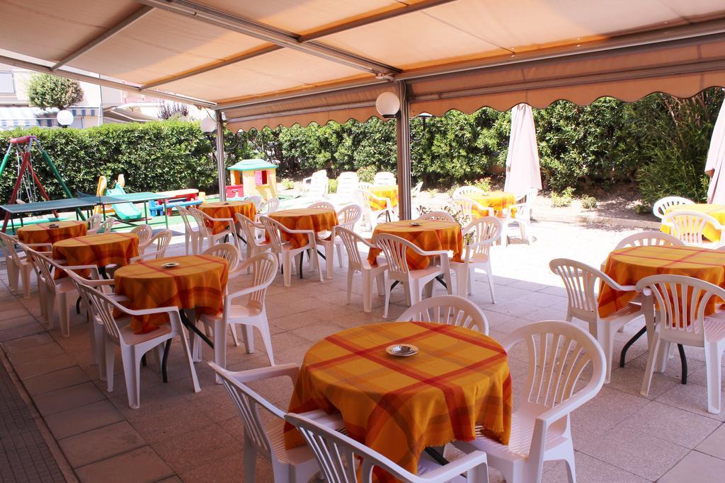 Hotel Hamburg Senigallia Exterior photo